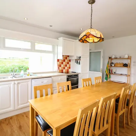 Meeligolleen Holiday home *