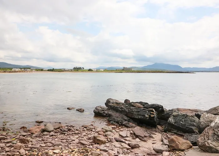 بيت للعطل Meeligolleen