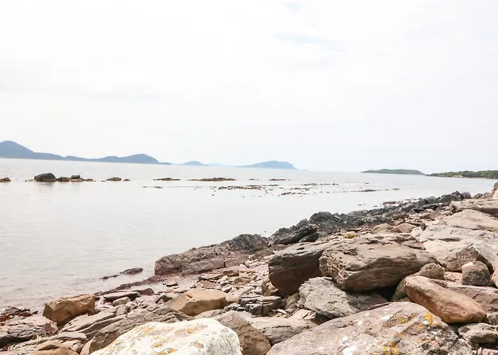 Meeligolleen بيت للعطل *